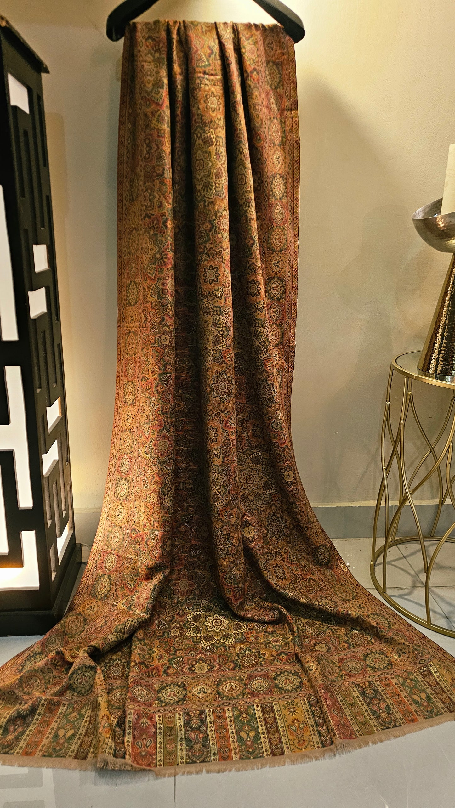 Tabrizi moonlight kaani: Pashmina