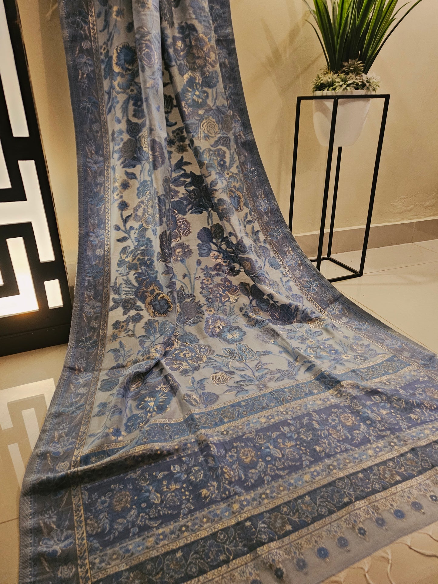 Silk kaani shawl