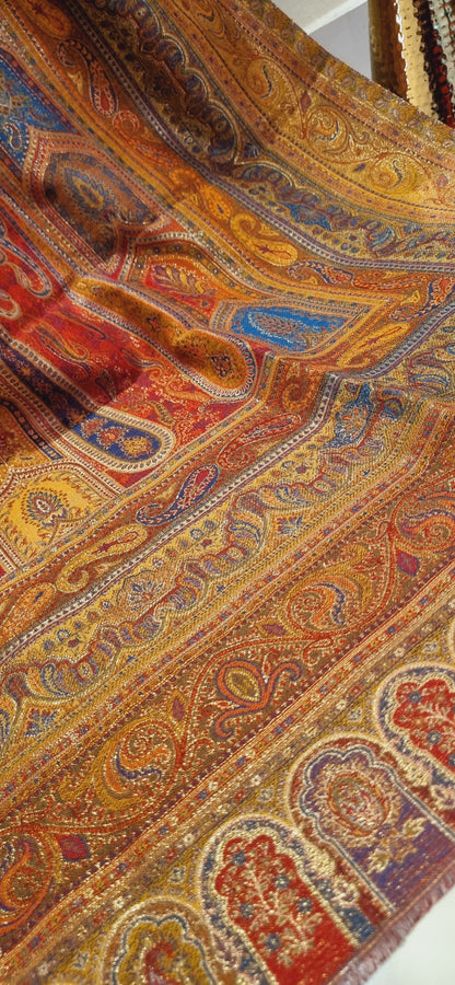 Pashmina kaani with zaree