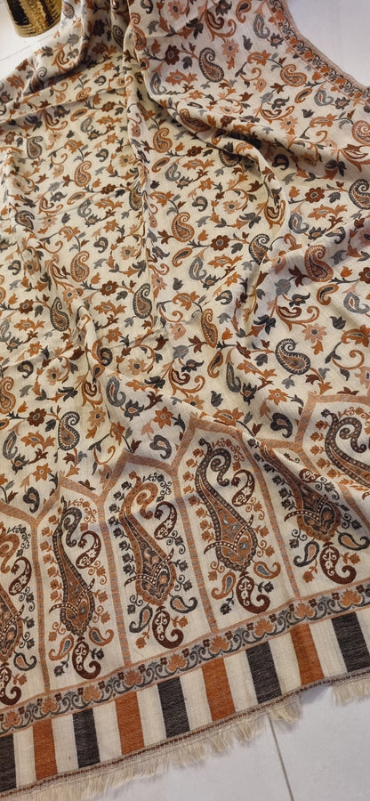 Woollen pashmina kaani shawl