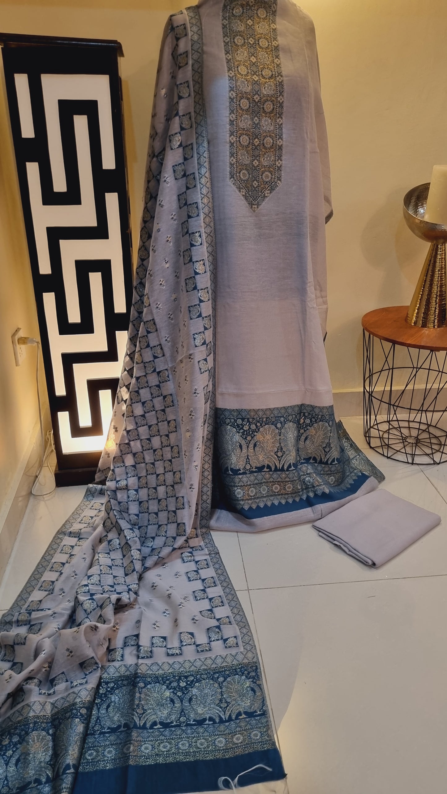 Formal silk kaani suit