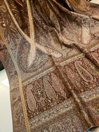 Silk kaani shawl with chantilly