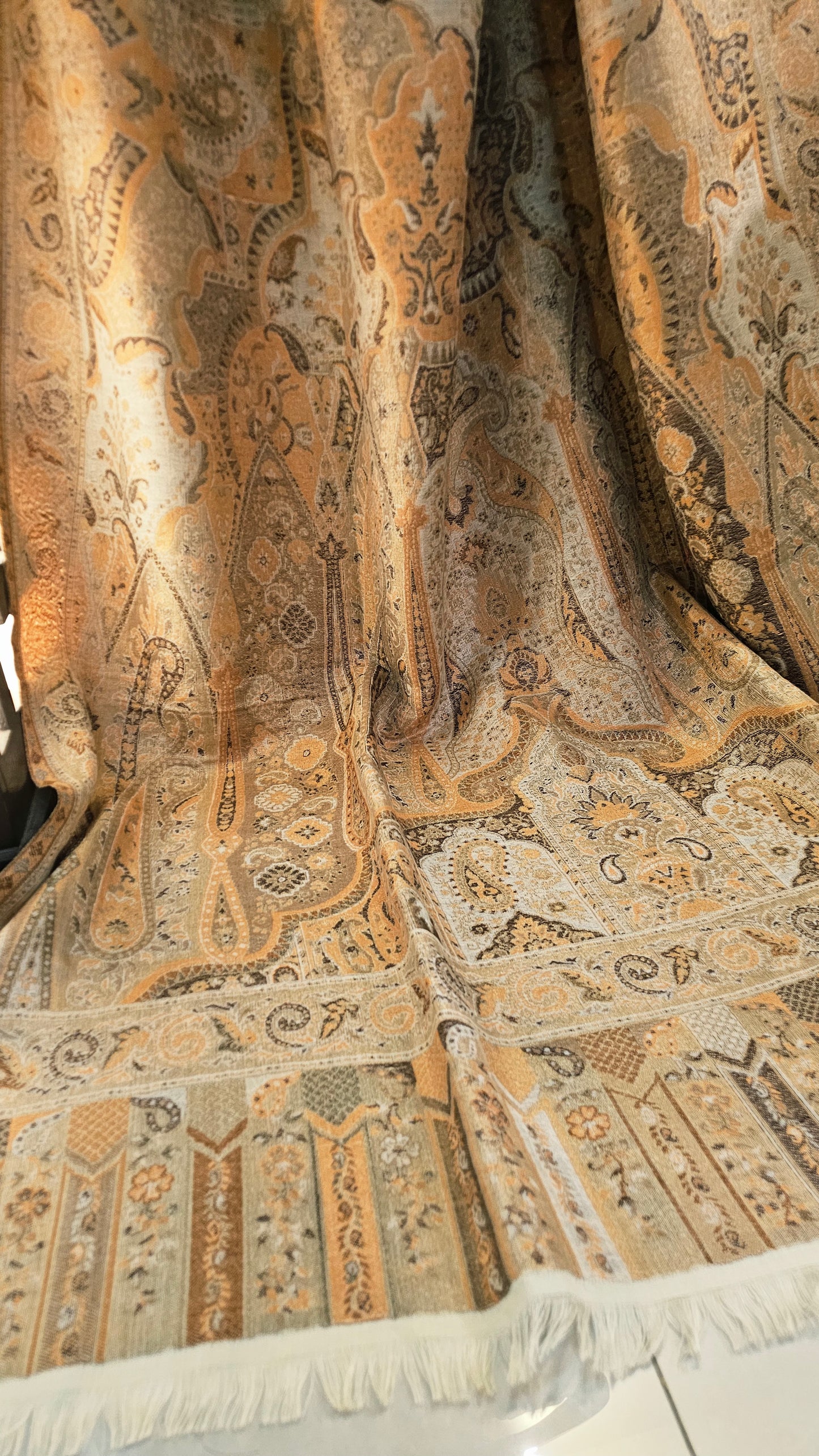 Reversible moonlight gandhara kaani shawl: Pashmina