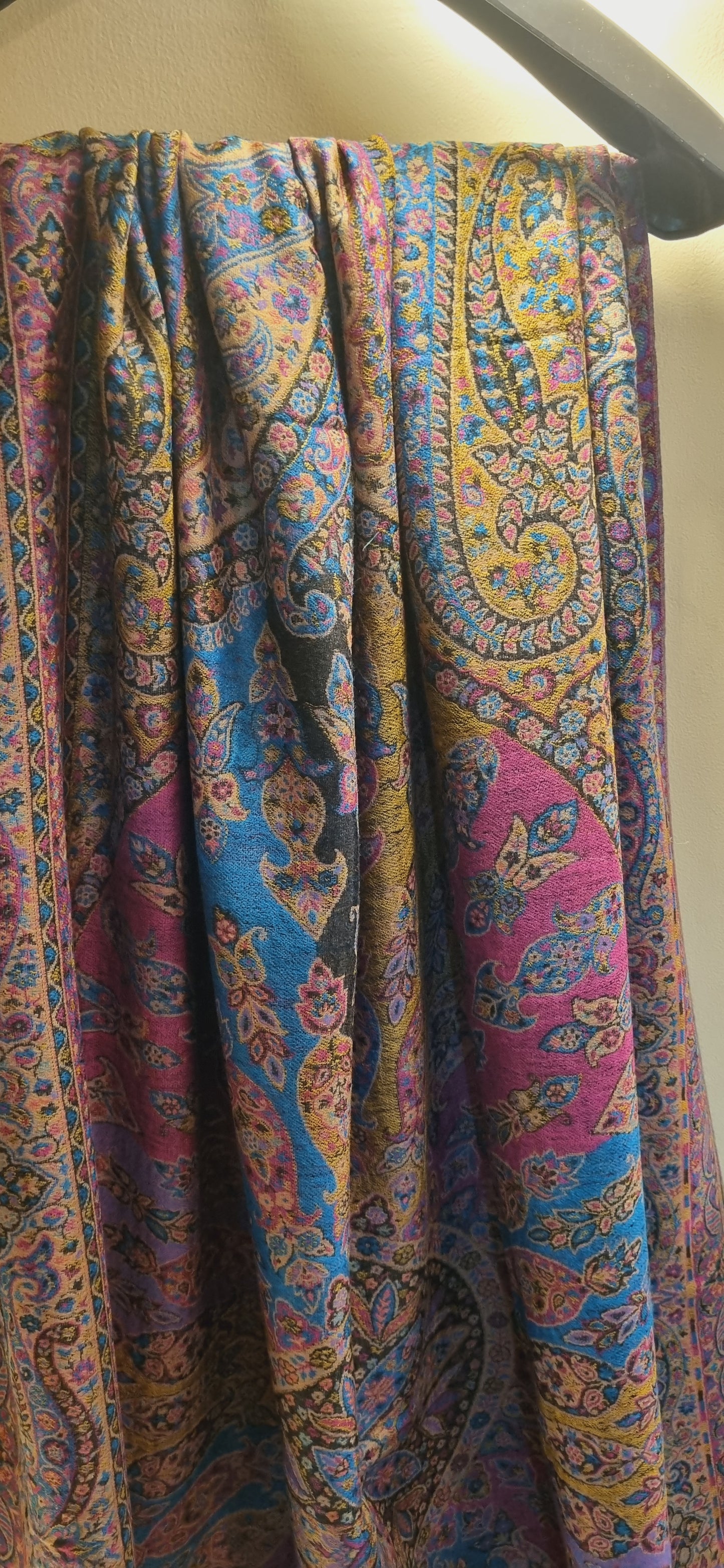 Pashmina reversible Persian kaani shawl
