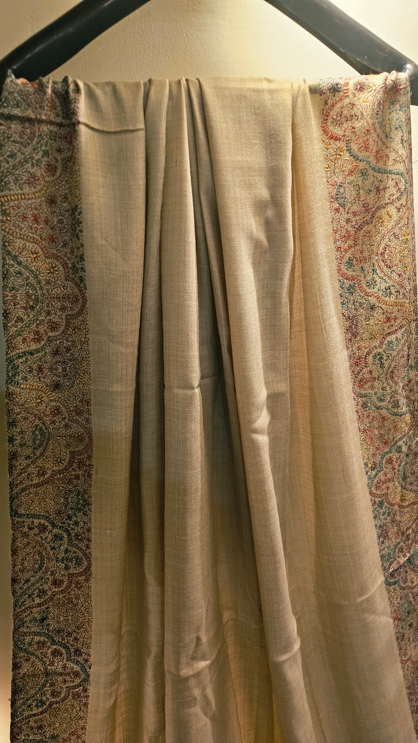 Beena shawl