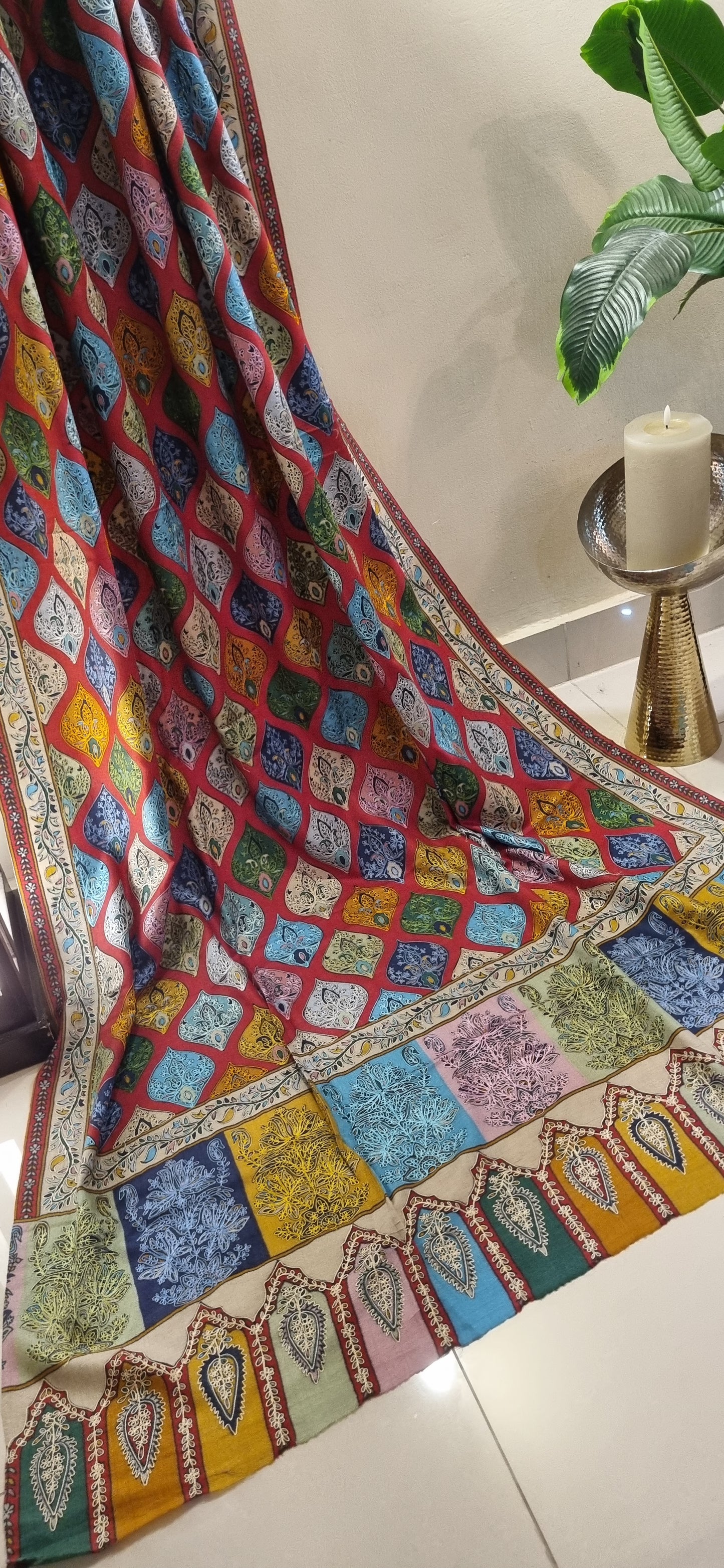 Reelkar embroidered pashmina