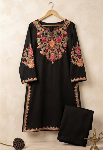 Embroidered Kurta Trouser: Pashmina