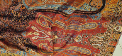 Pashmina kaani with zaree weave