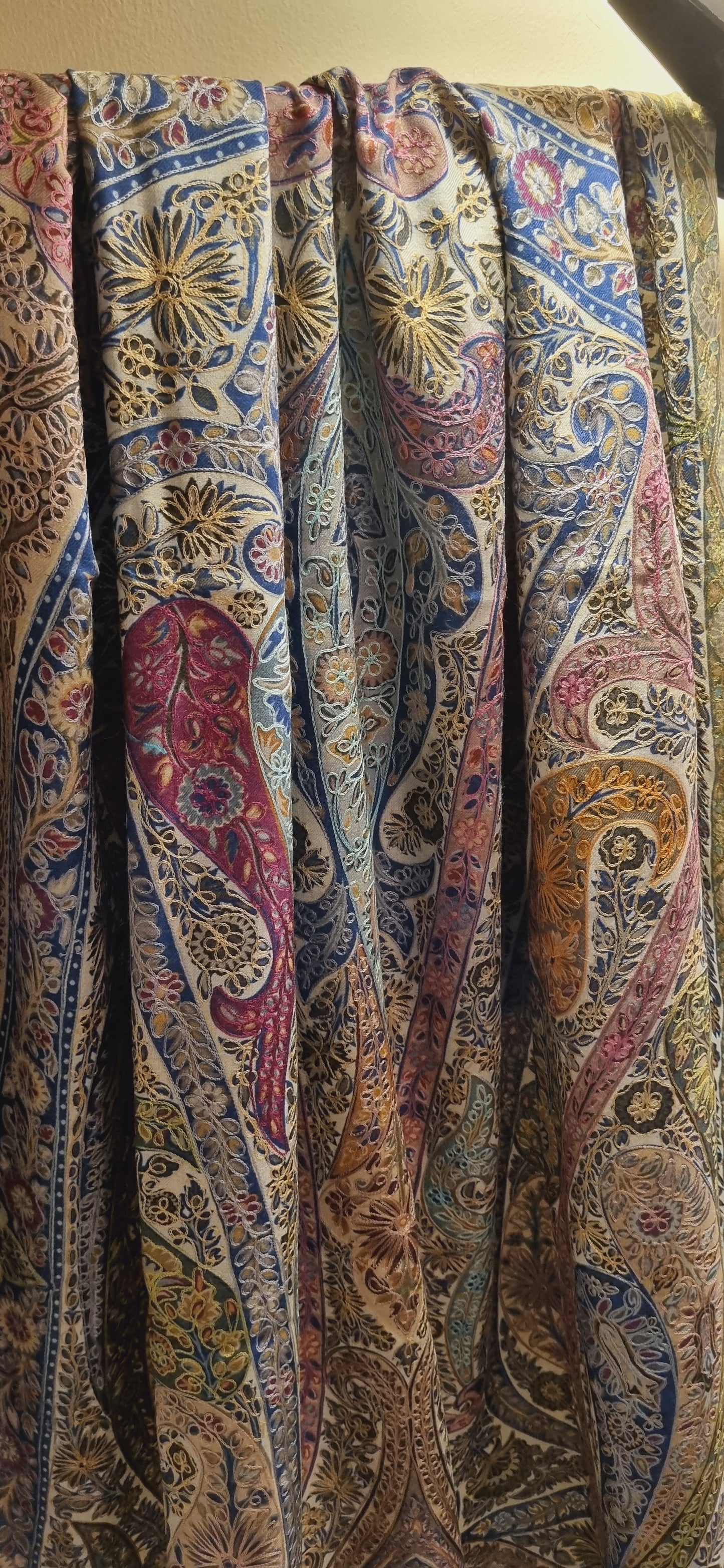 Reelkar pashmina shawl