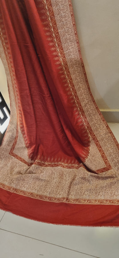Pashmina with moonlight kaani border