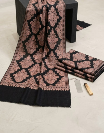 Embroidered minishawl: pashmina