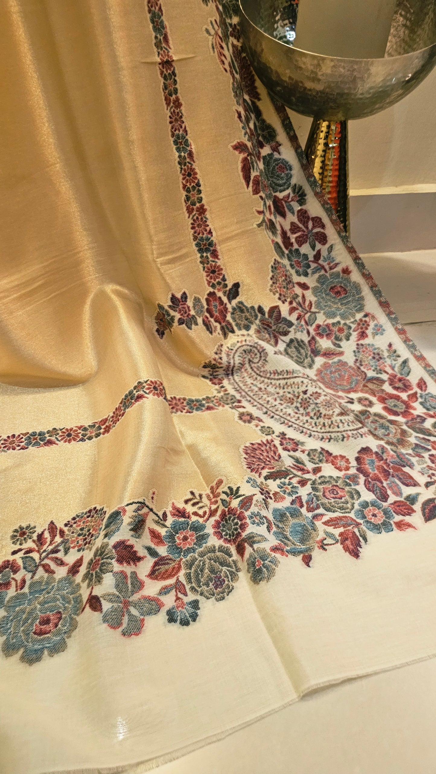 Pyar shawl