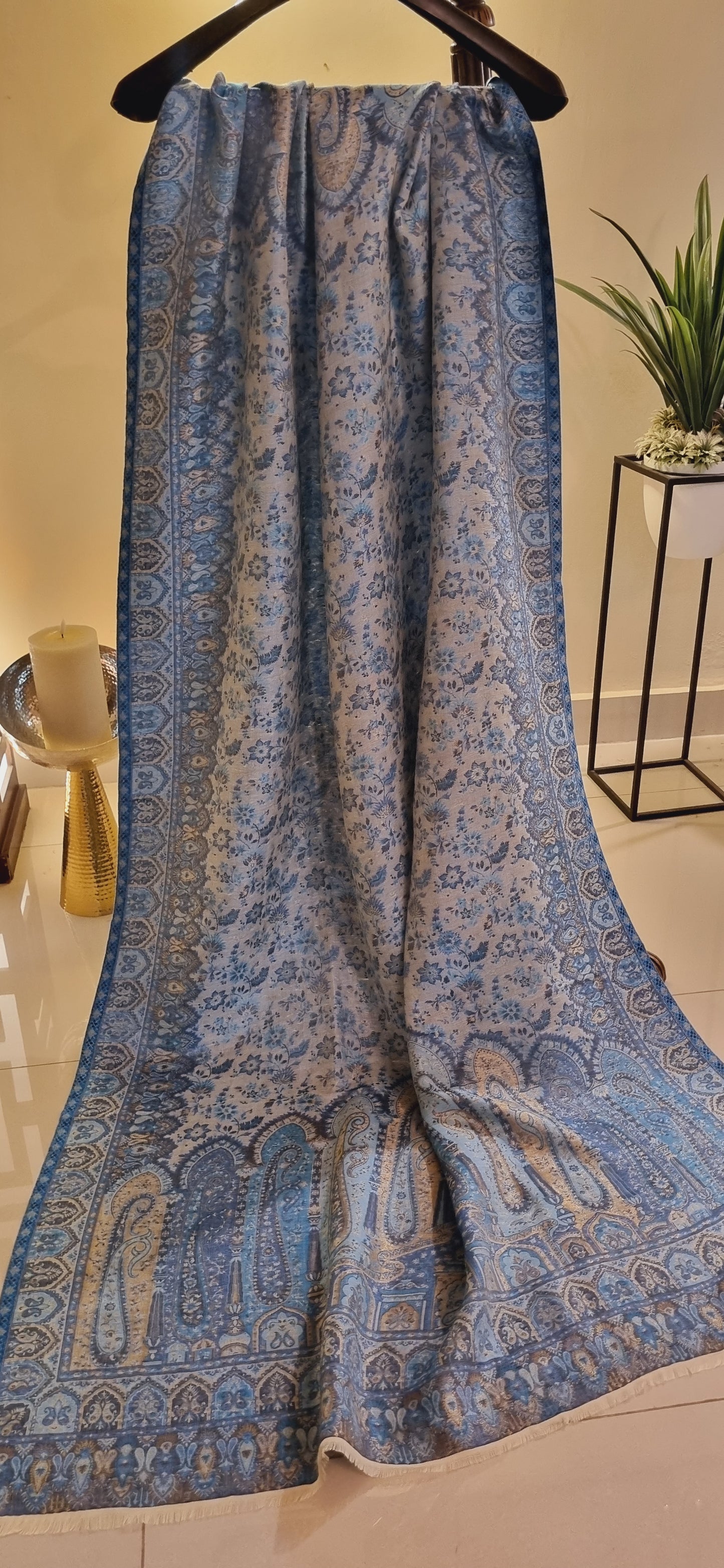 Gandhara reversible moonlight kaani shawl