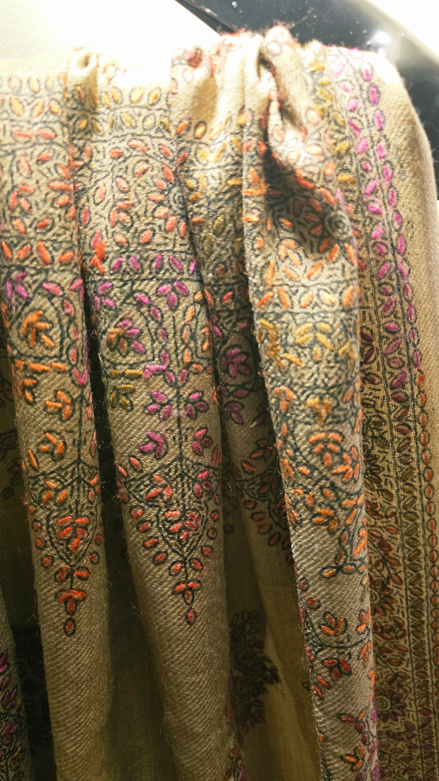 Beena shawl