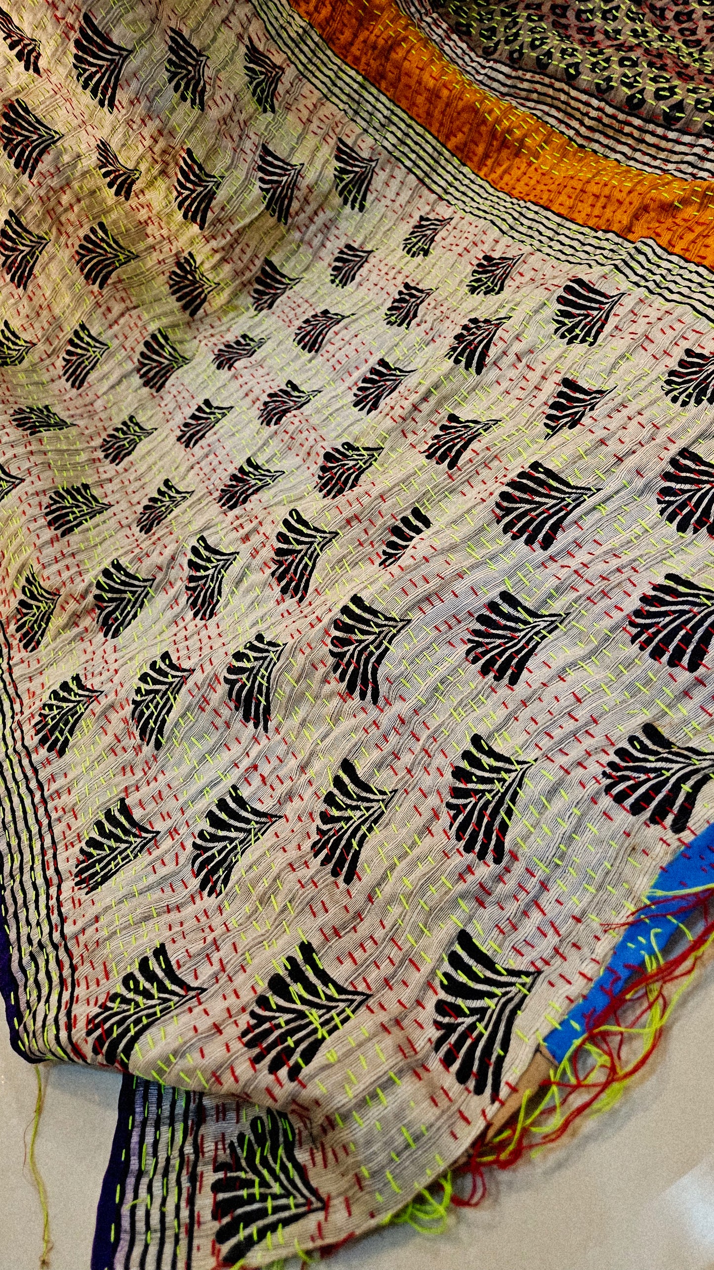Rilli hand embroidered duapta