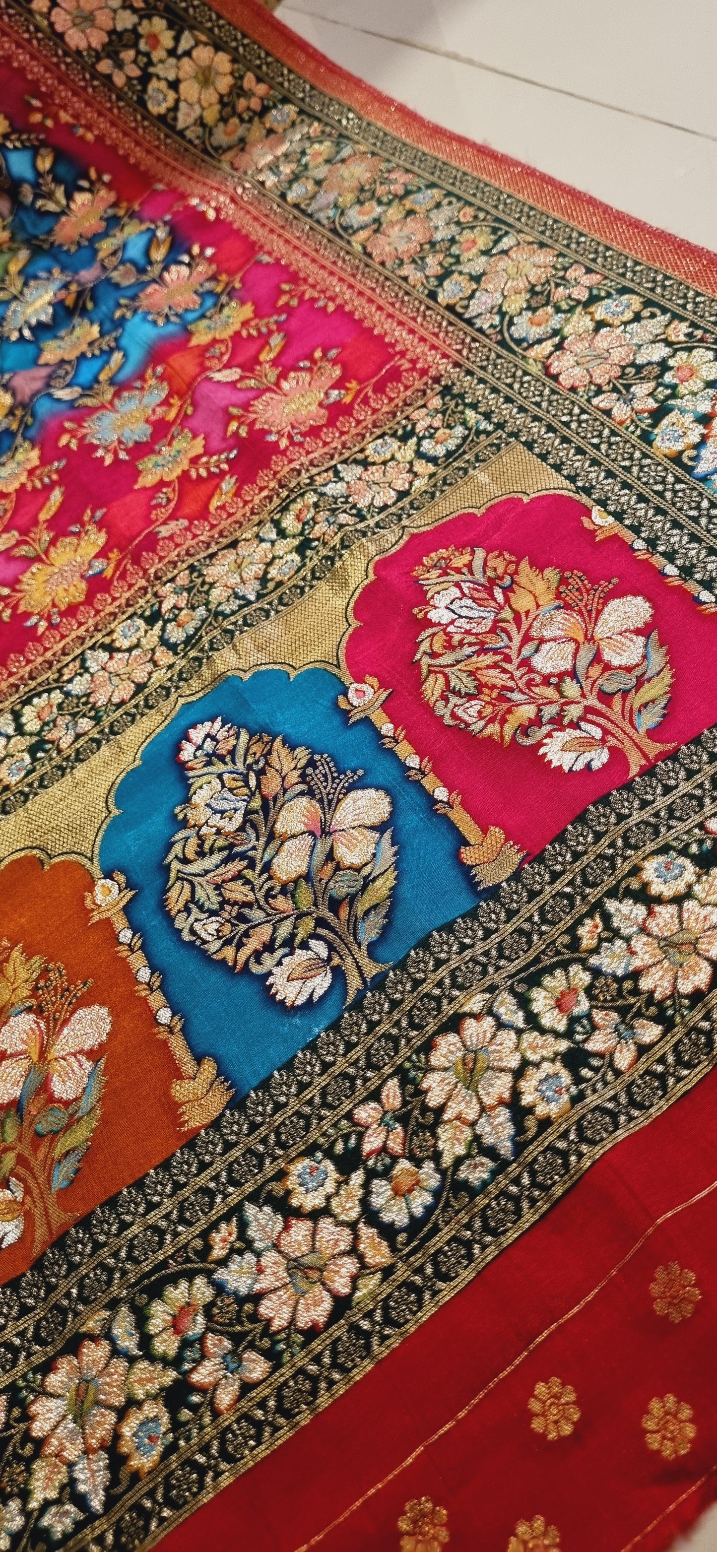 Meenakari patola silk dupatta