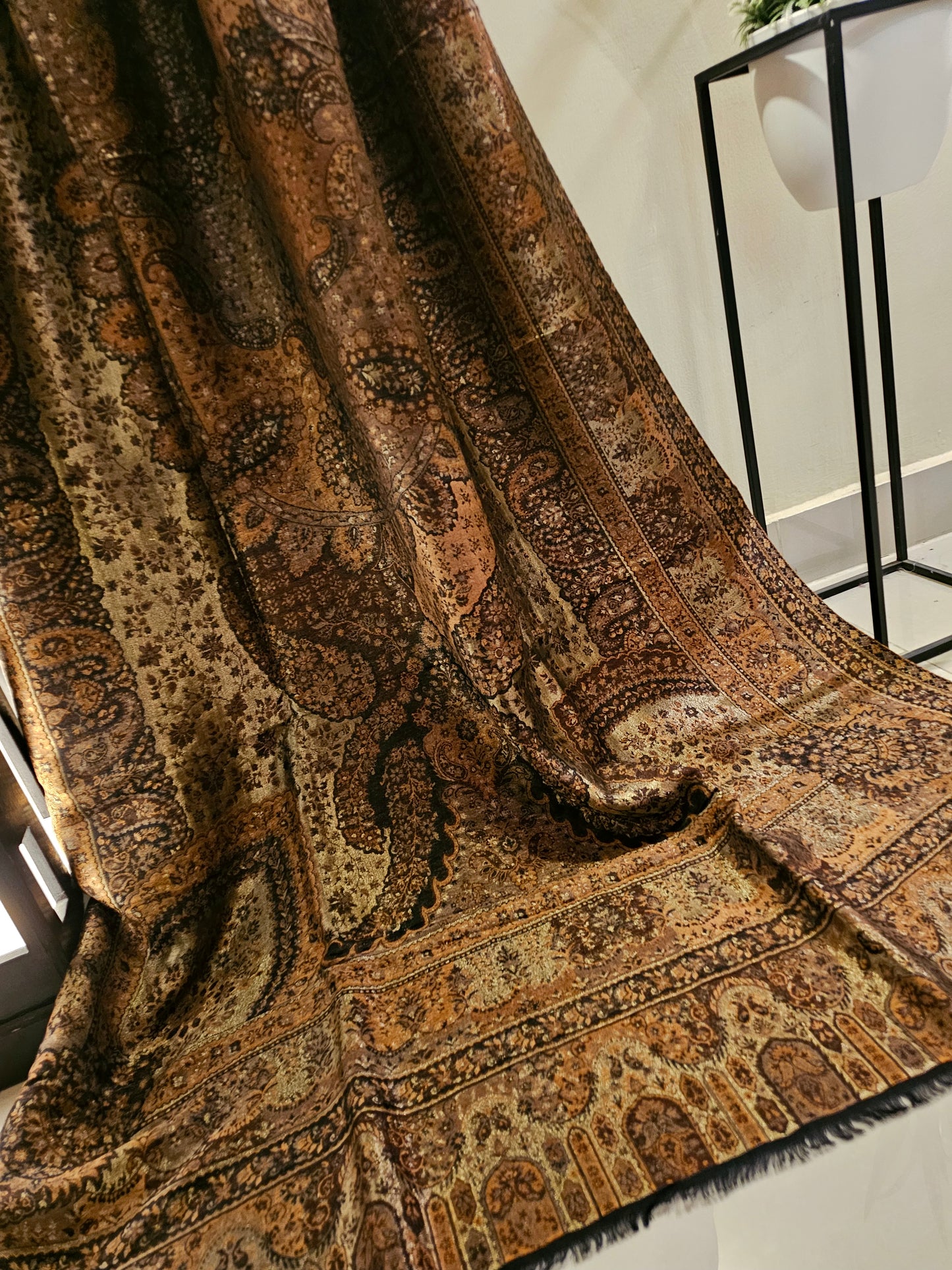 Reversible moonlight gandhara kaani shawl