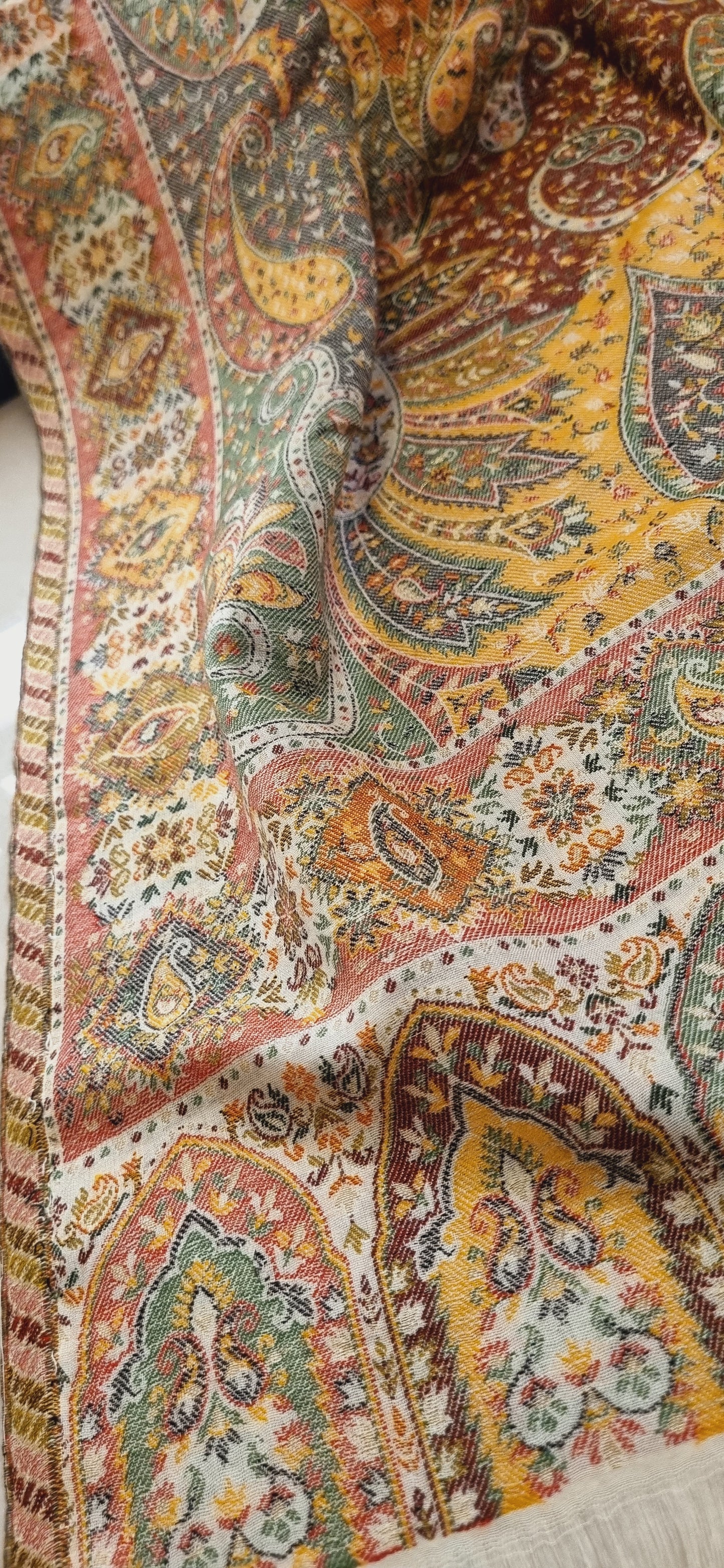 Tabrizi kaani pashmina
