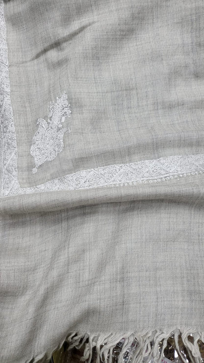 Sui Embroidered shawl