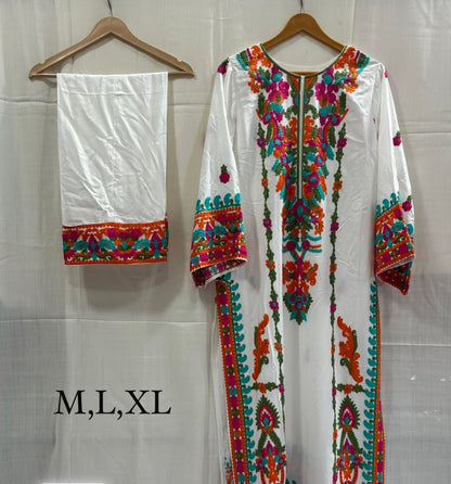 Embroidered kurta trouser: linen