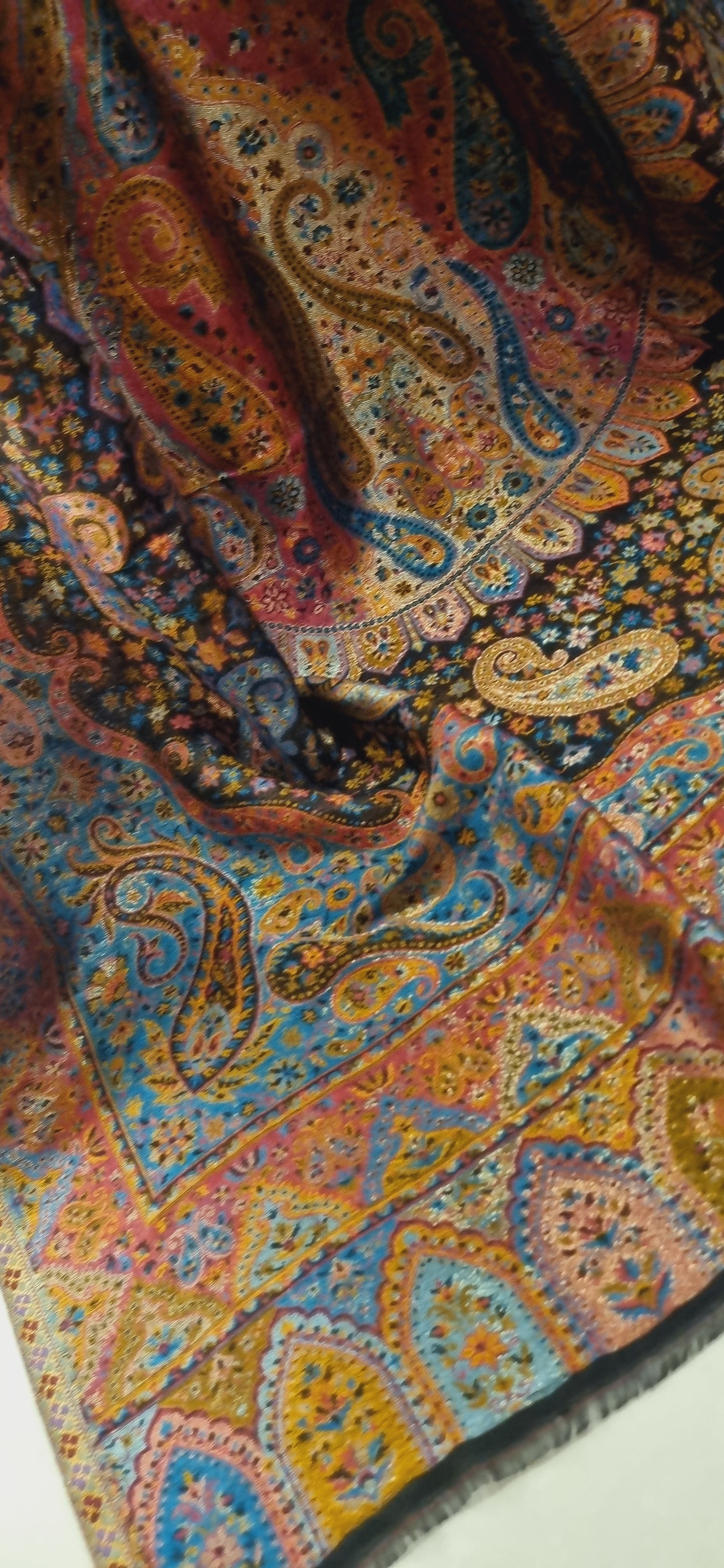 Gandhara reversible moonlight kaani