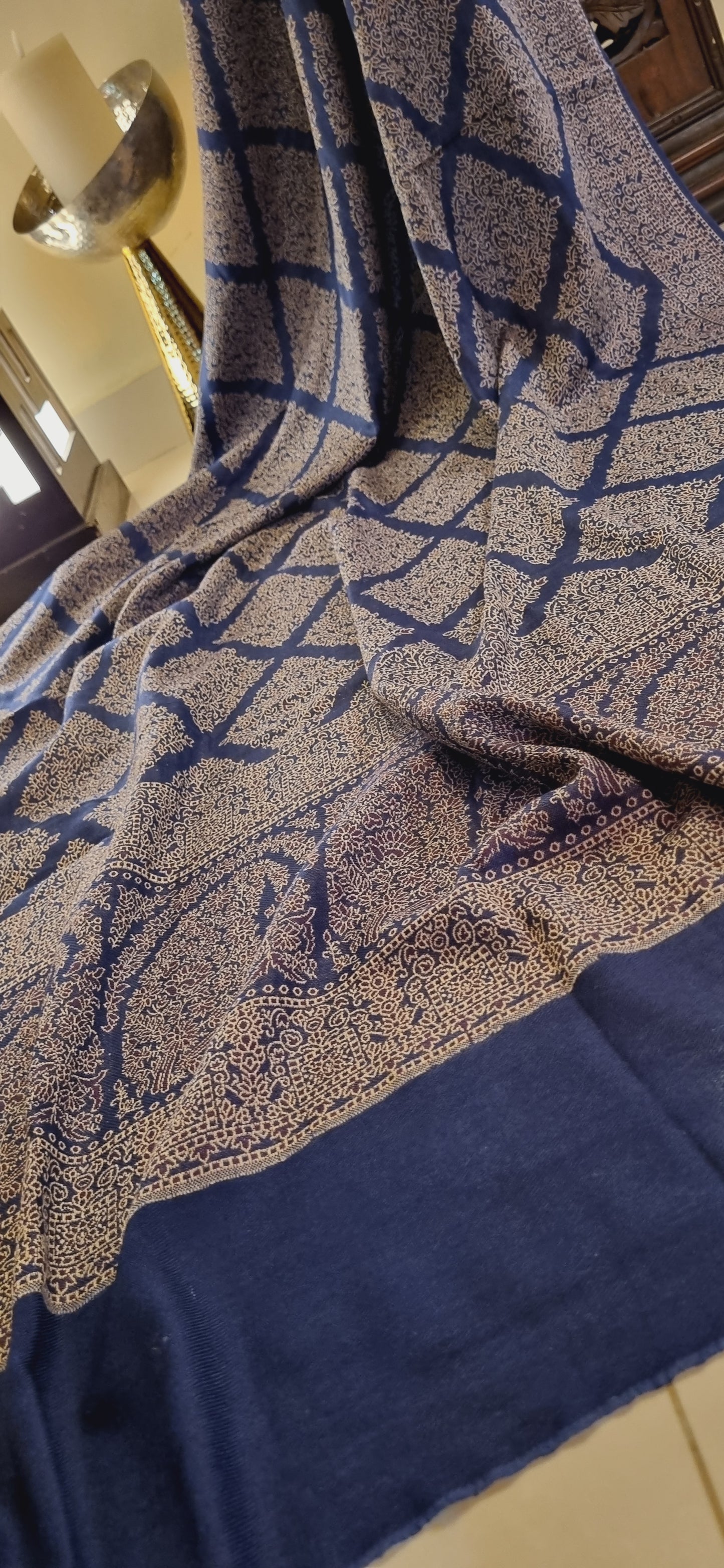 Woollen pashmina kaani shawl