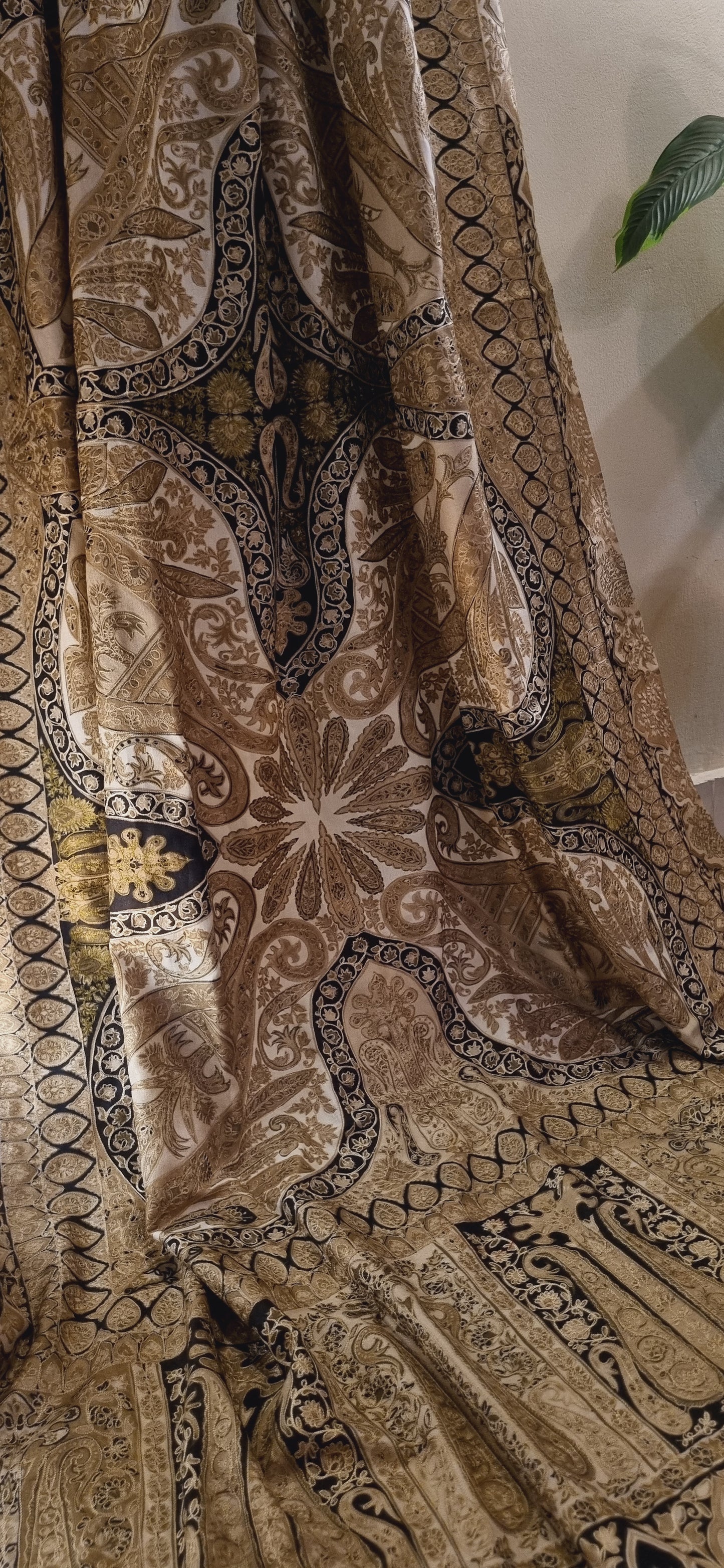 Reelkar pashmina shawl