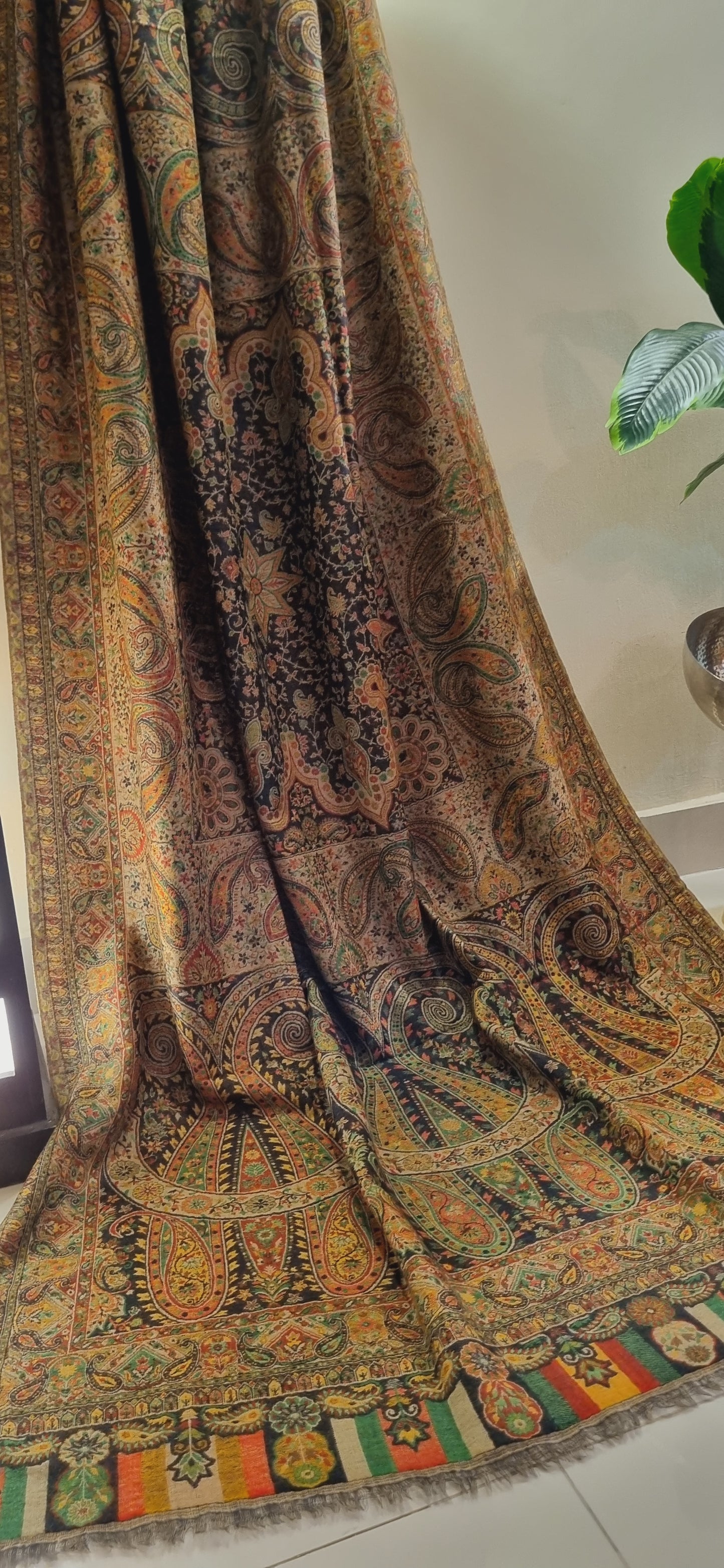Reversible persian kaani shawl