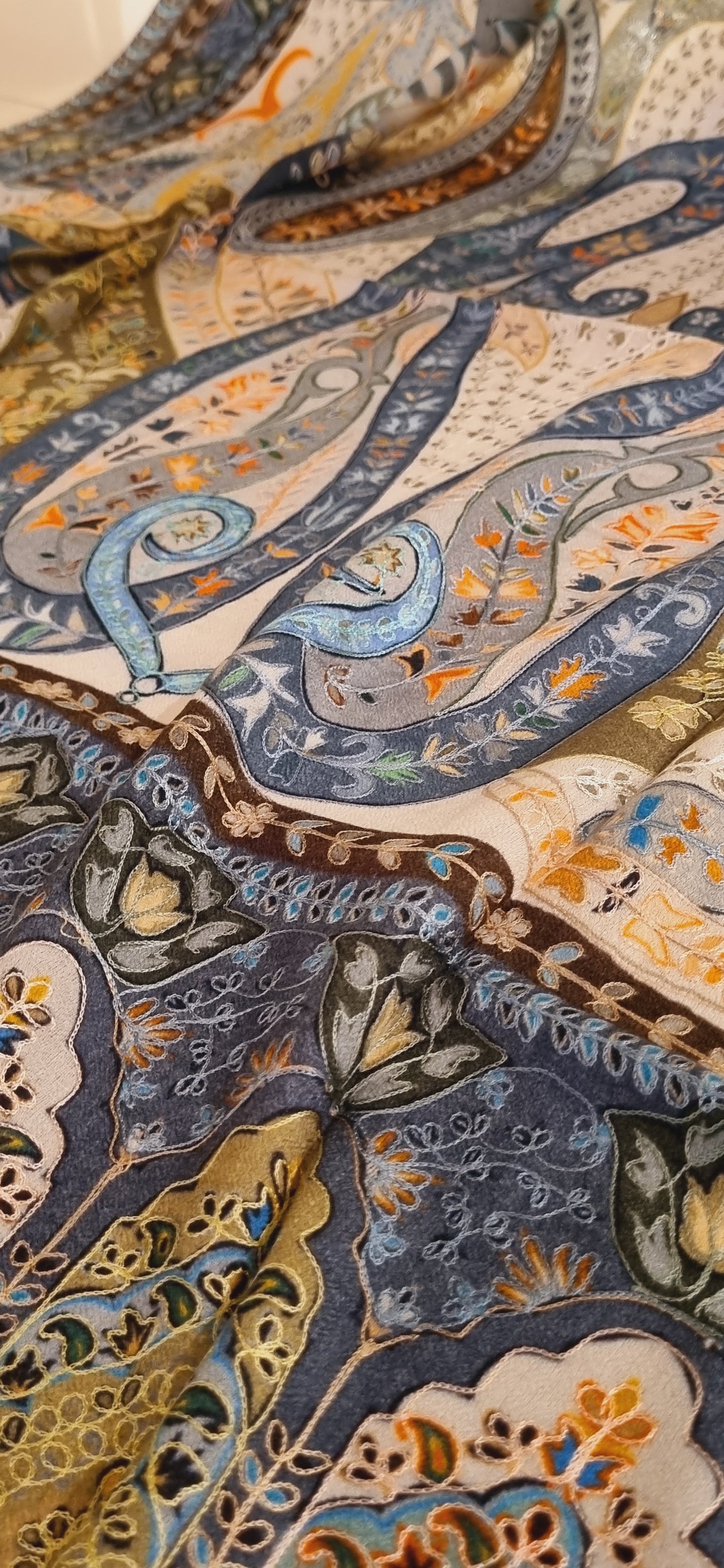 Reelkar pashmina shawl