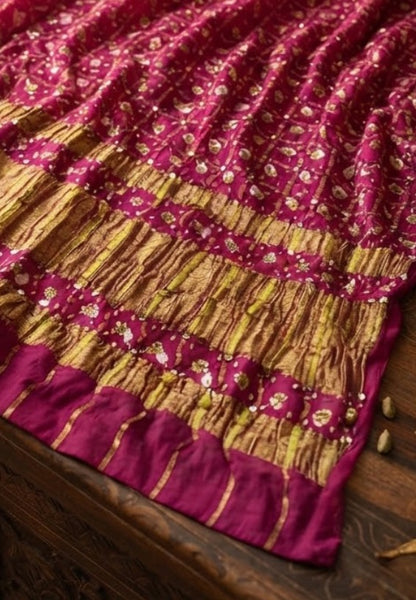Gota chunri dupata: silk