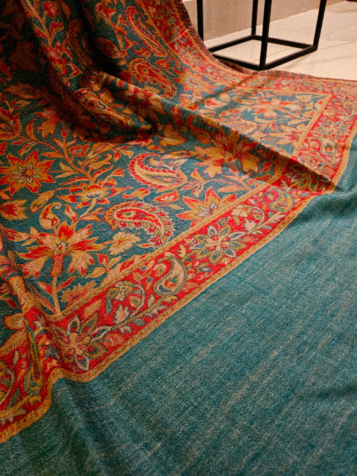 Toosh kaani reversible shawl