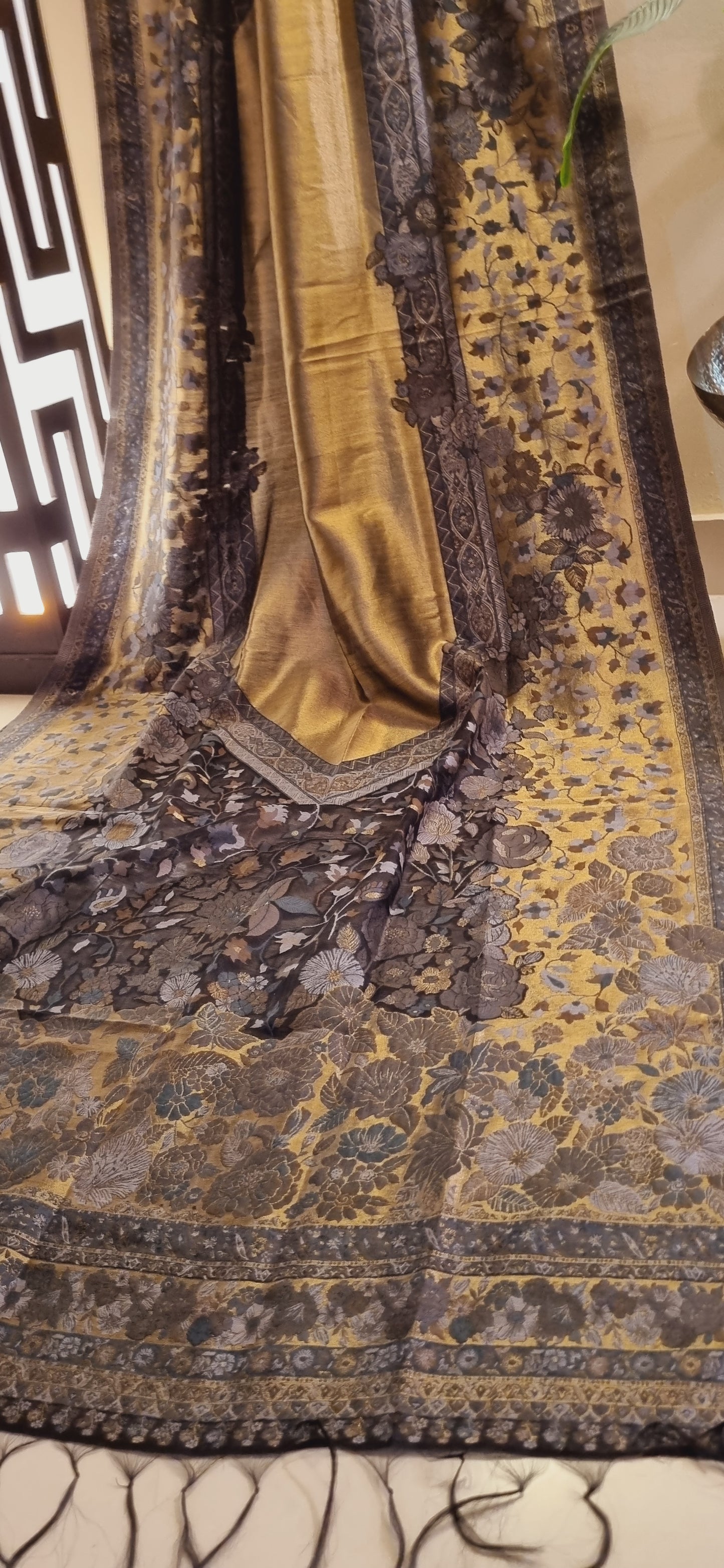 Moonlight kaani silky pashmina