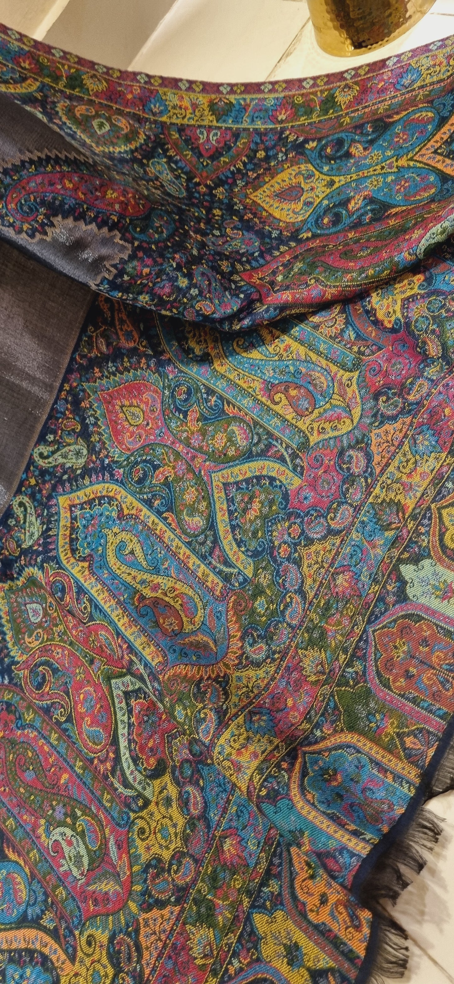 Reversible moonlight gandhara kaani shawl