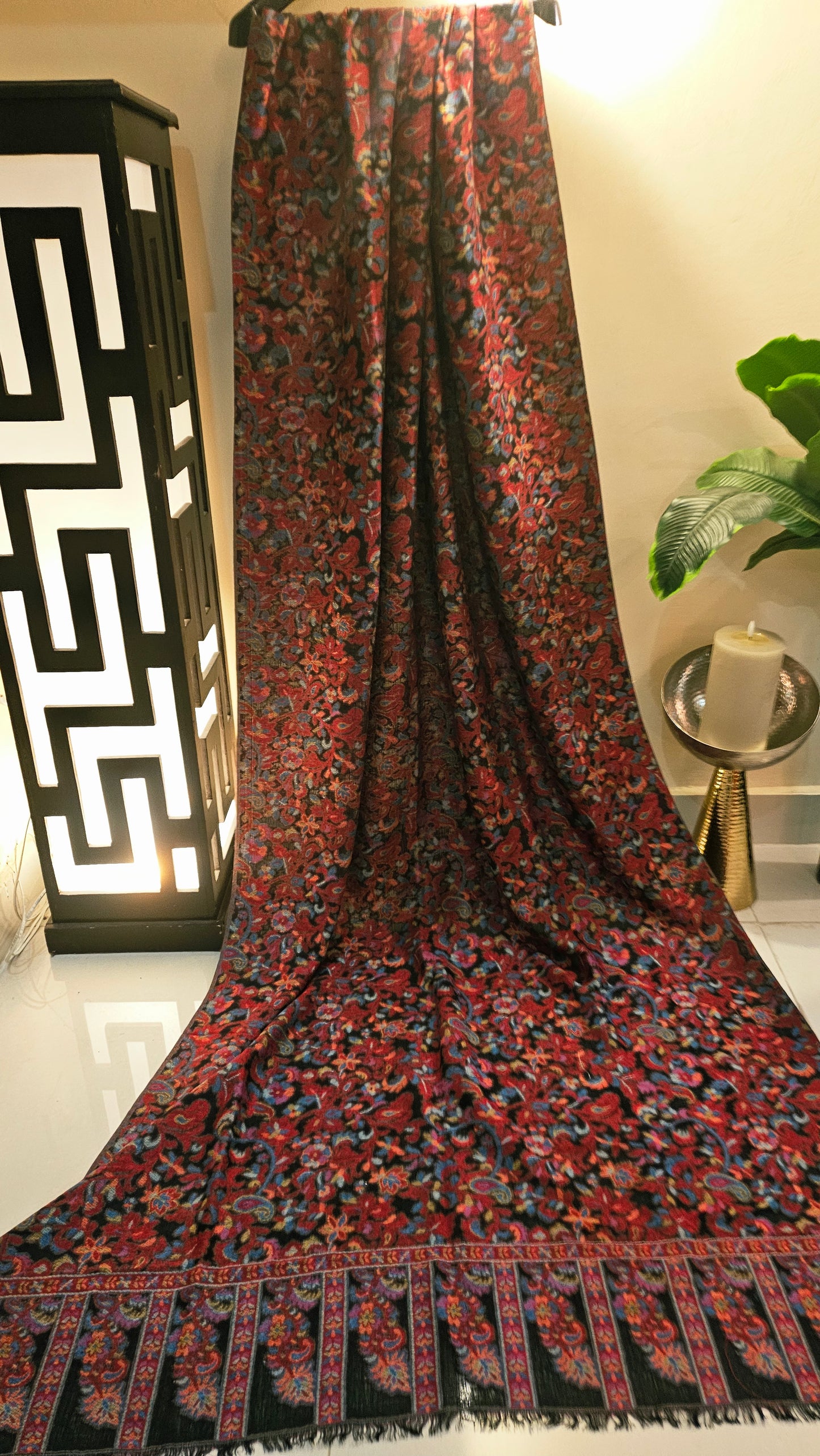 Kaani shawl: woollen pashmina