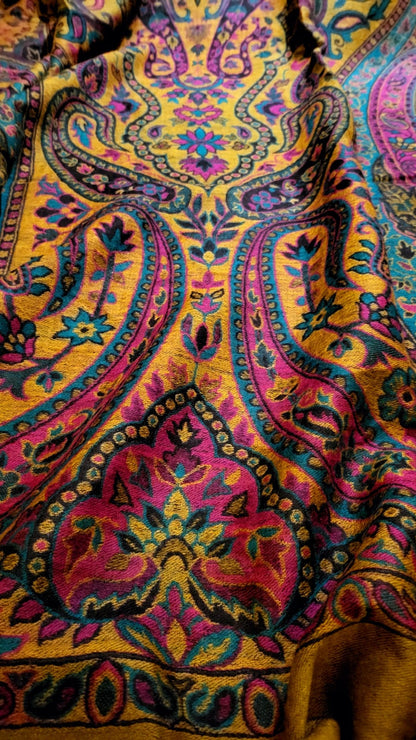 Reversible persian kaani