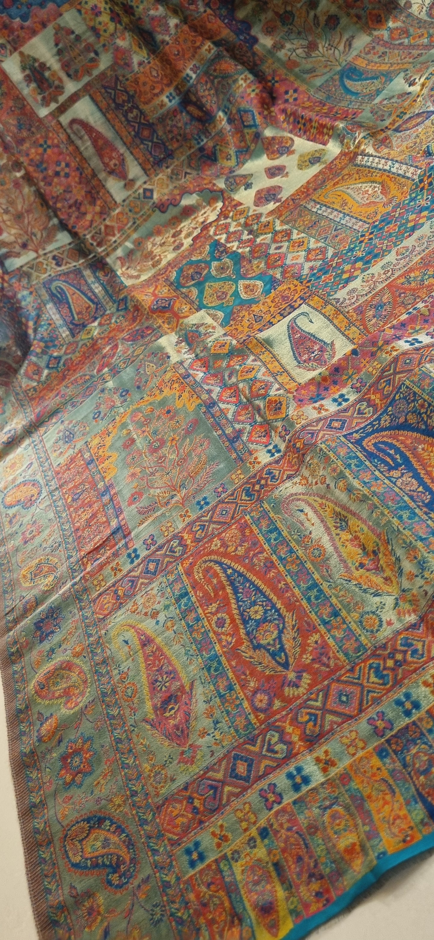 Mariana's moonlight silky pashmina in green