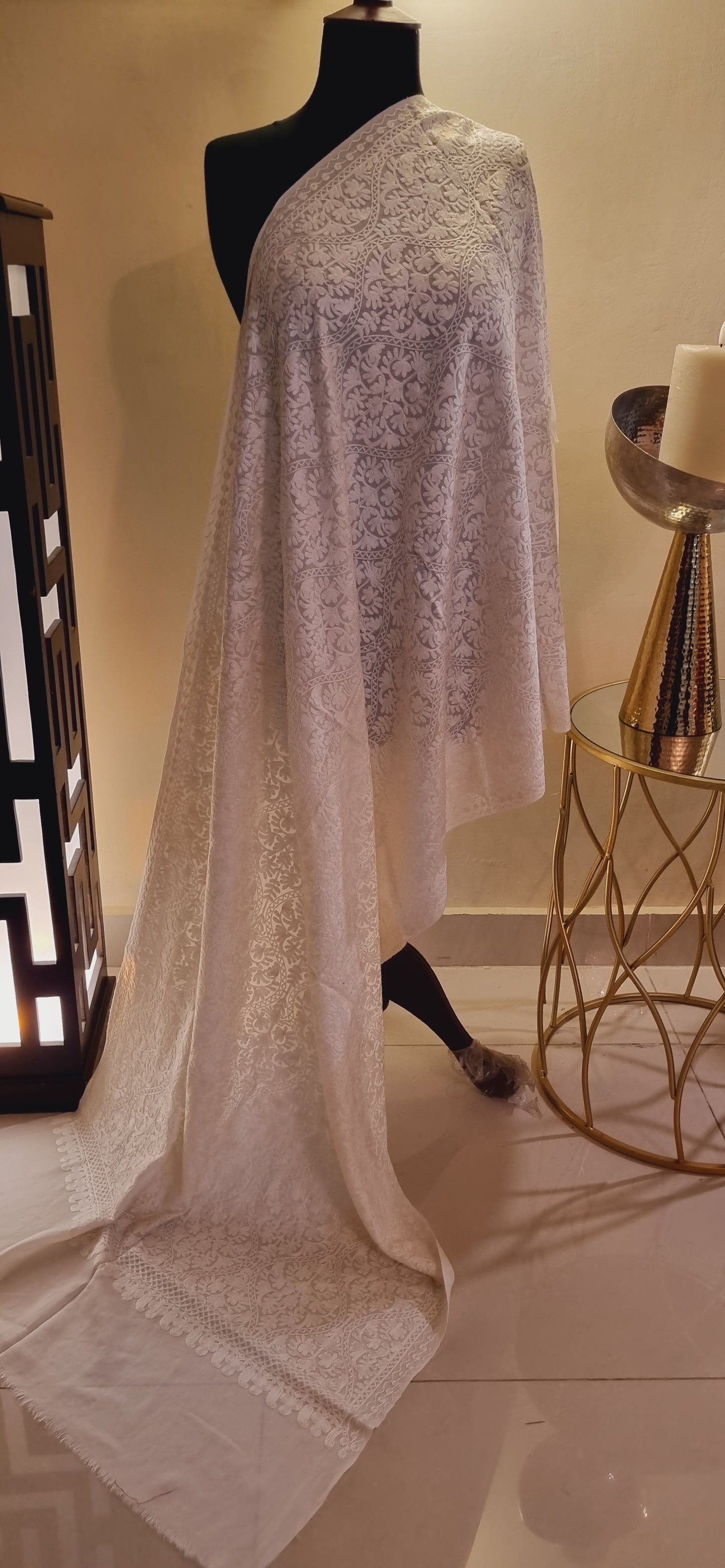 Pashmina embroidered Minishawl