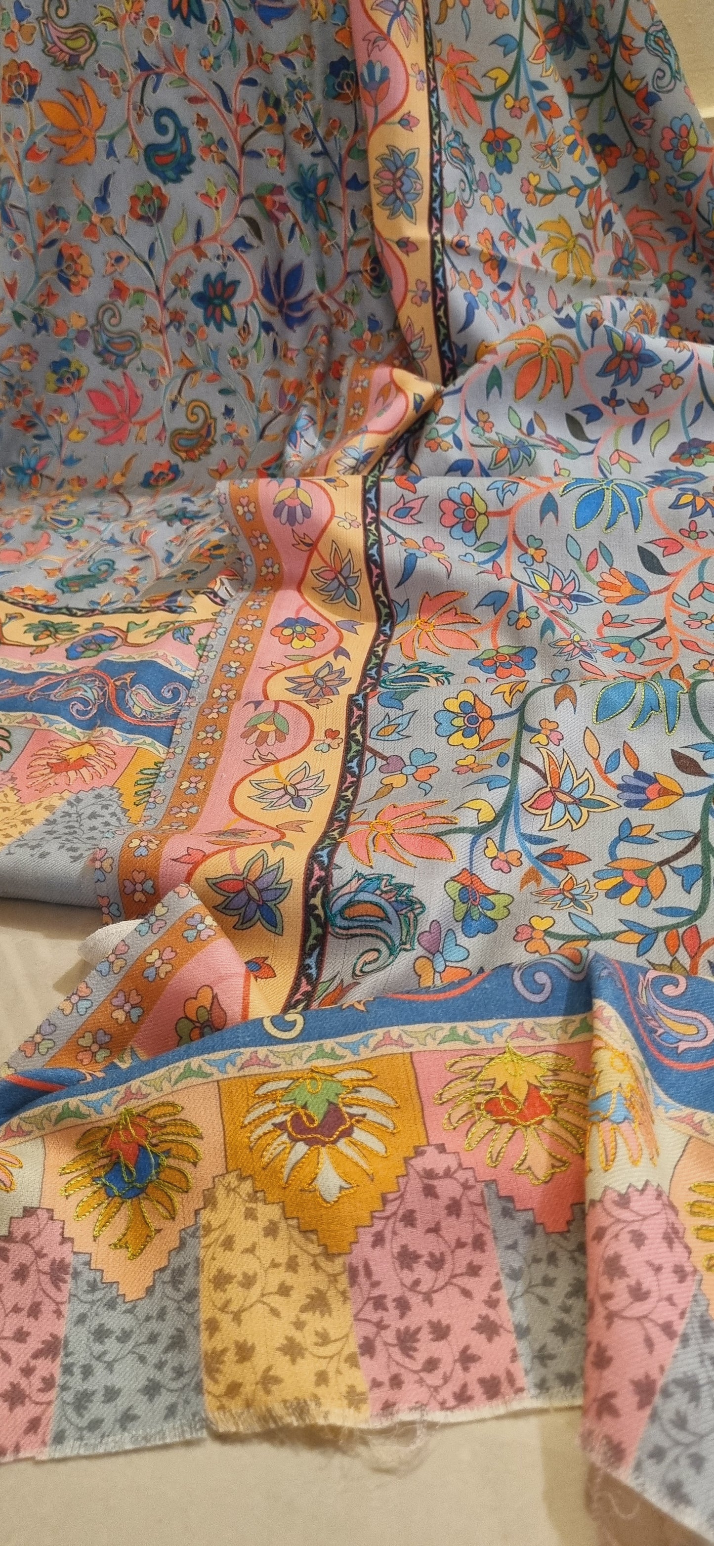 Pashmina reelkar suit