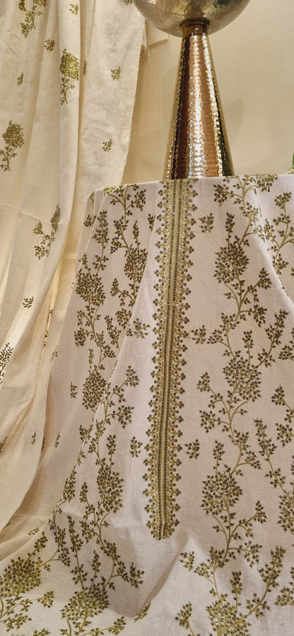 Khaddar karandi embroidered three piece suit