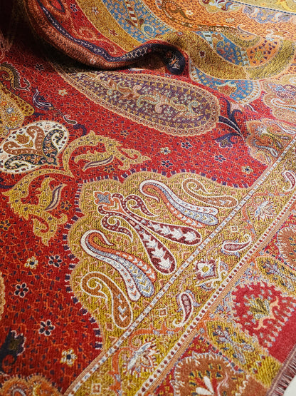 Antique weaved pashmina shawl