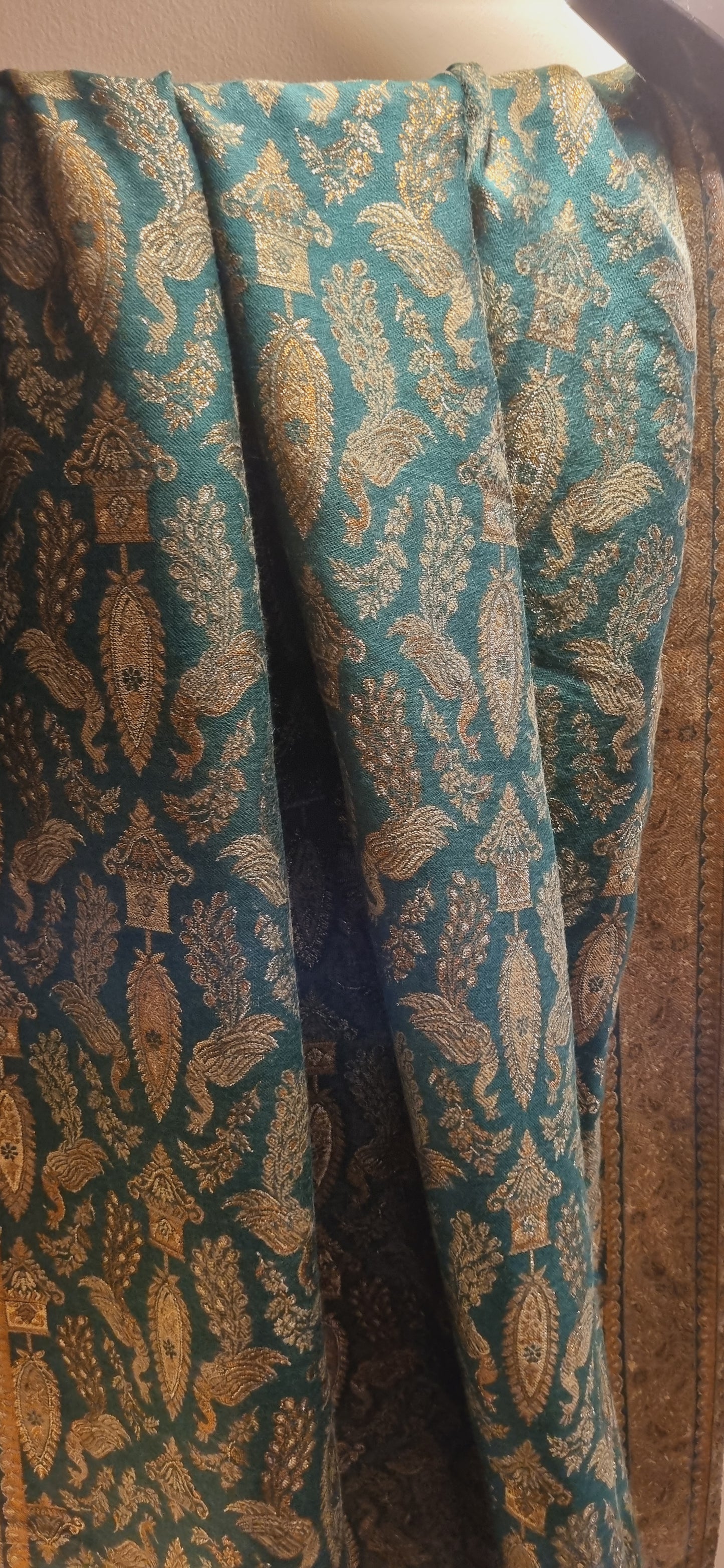 Peacock zaree kaani pashmina shawl