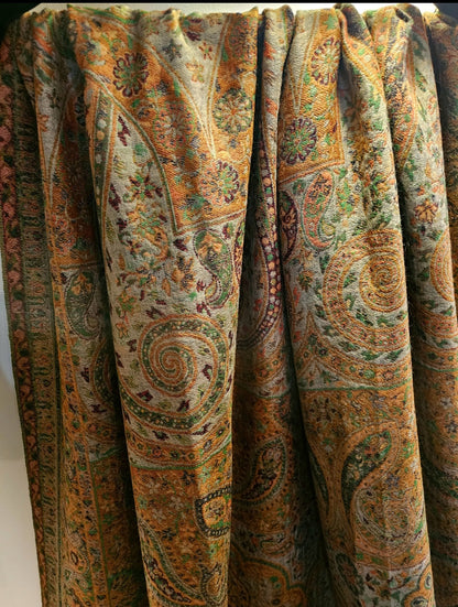 Reversible Persian kaani: Pashmina