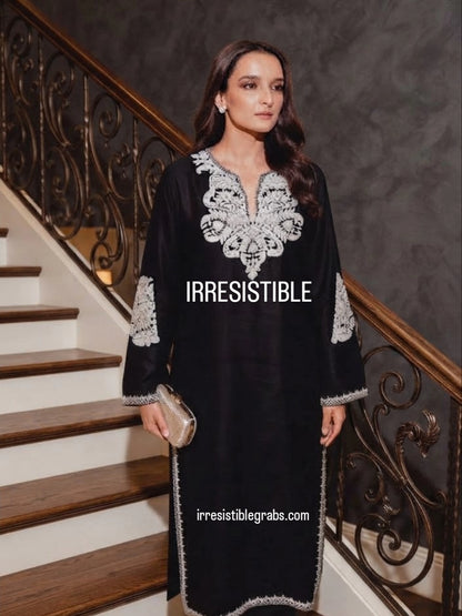 Embroidered kurta trouser: Pashmina