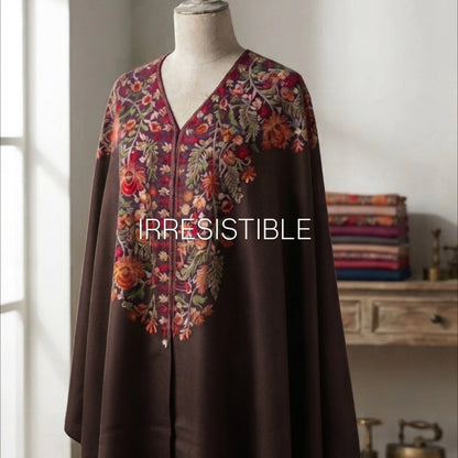 Embroidered cape: Pashmina