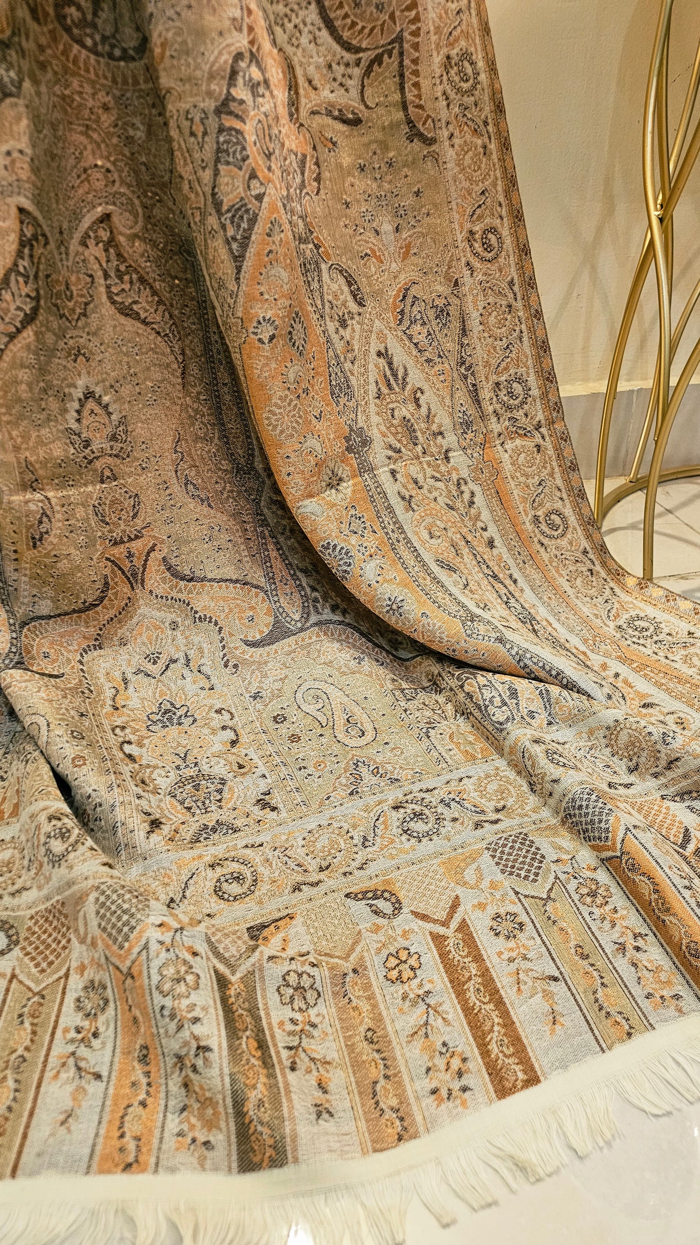 Reversible moonlight gandhara kaani shawl: Pashmina