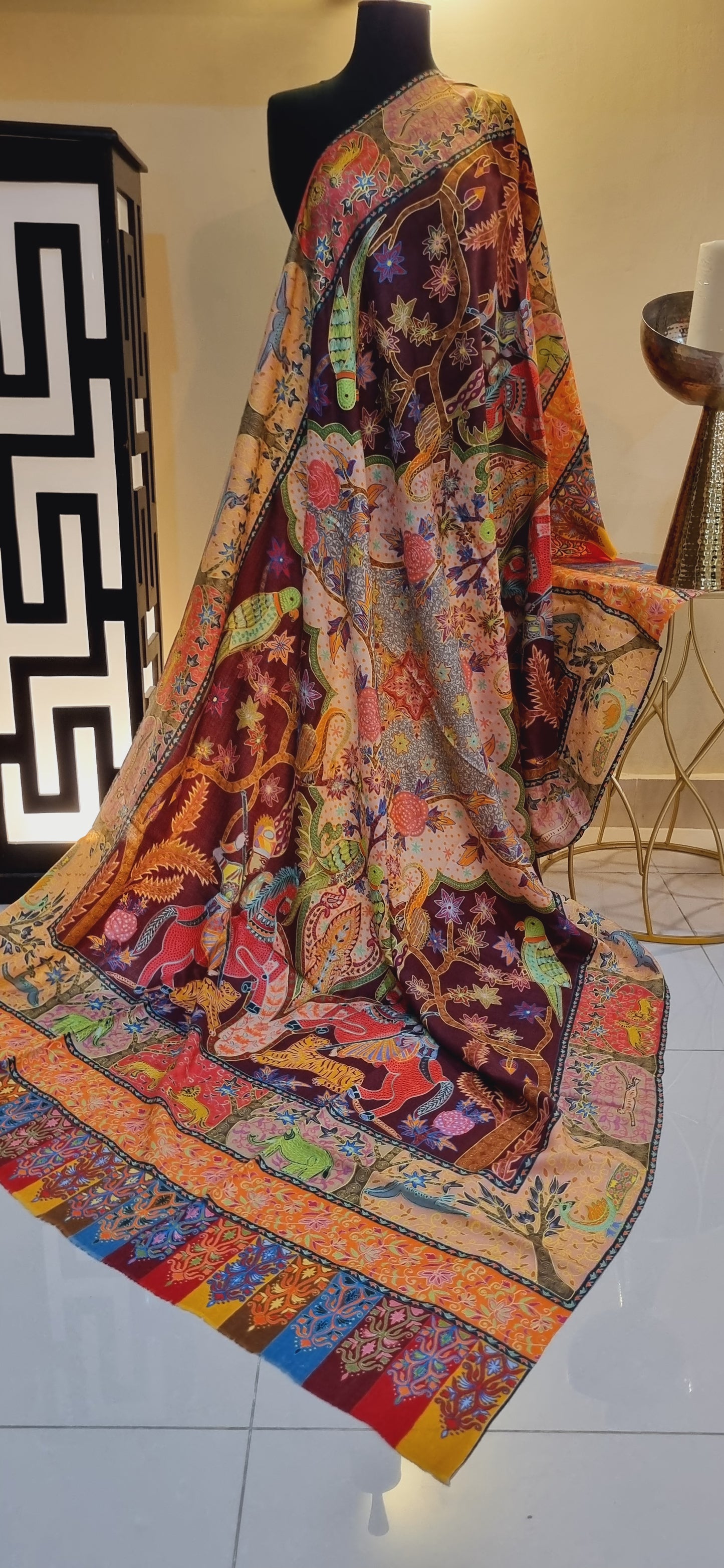 Mughal shikargah reelkar shawl