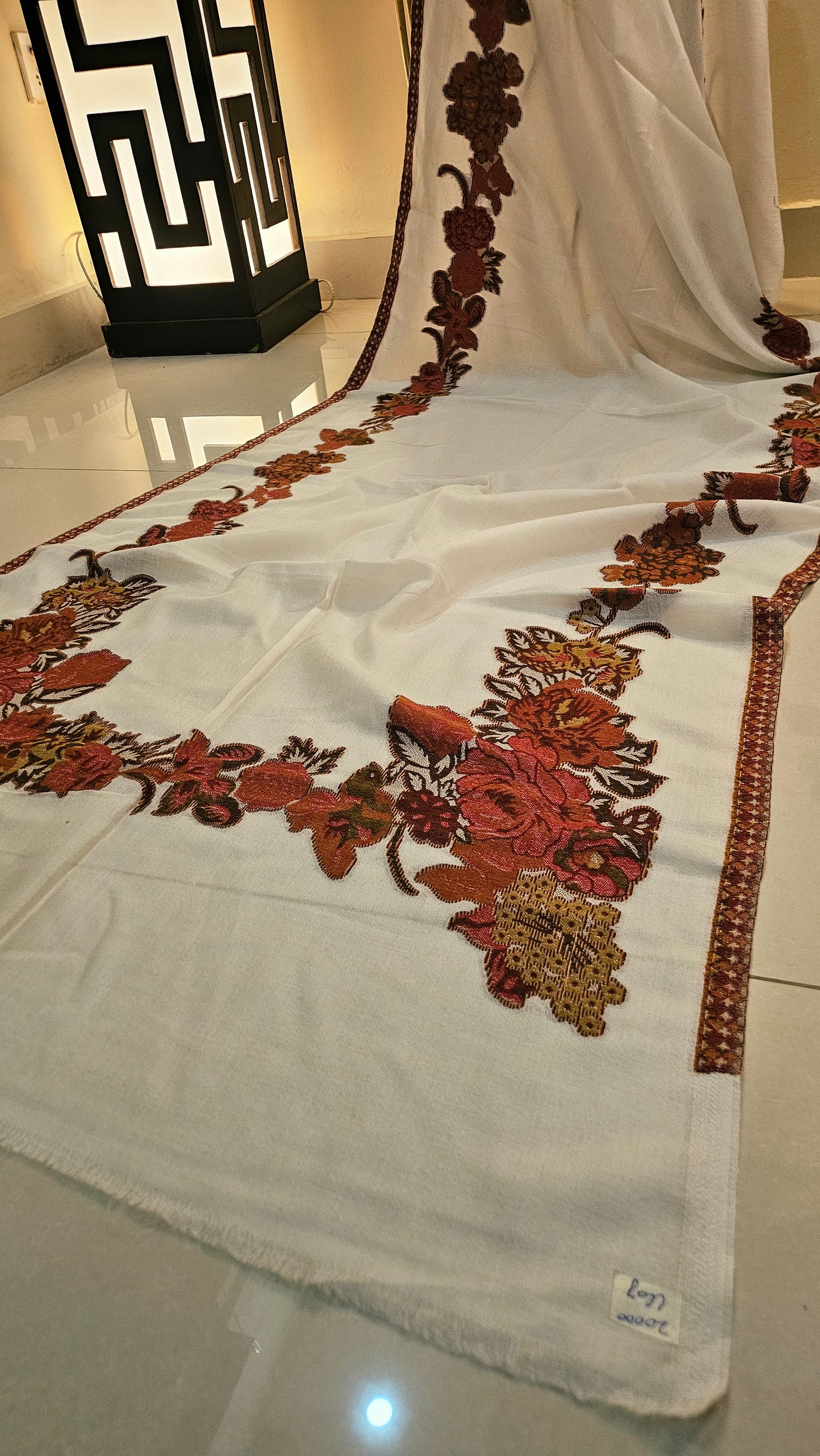 Kaani minishawl: Toosh