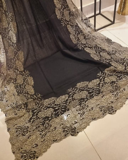 Chantilly shawl: Pashmina