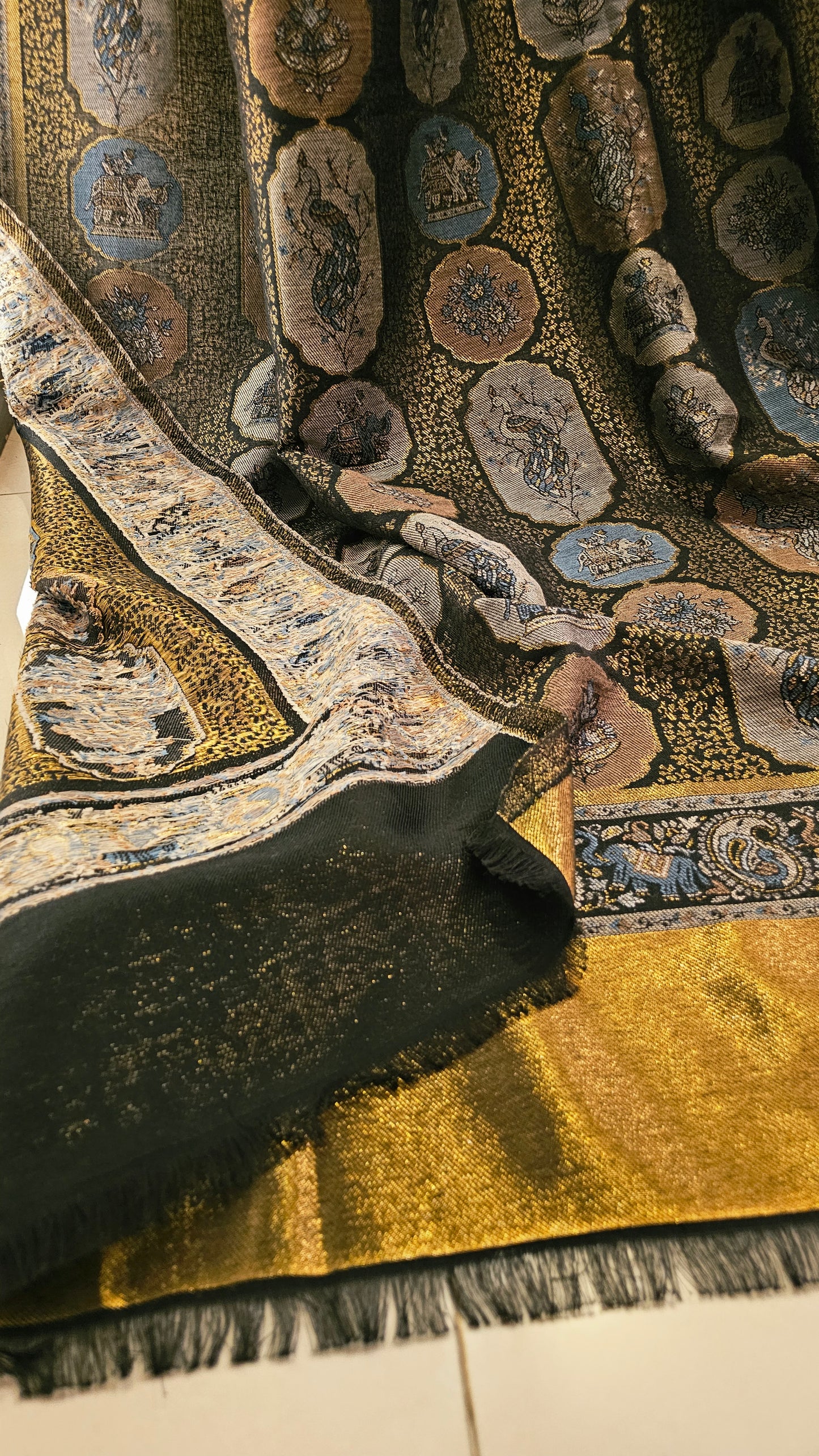 Moonlight kaani shawl: Pashmina