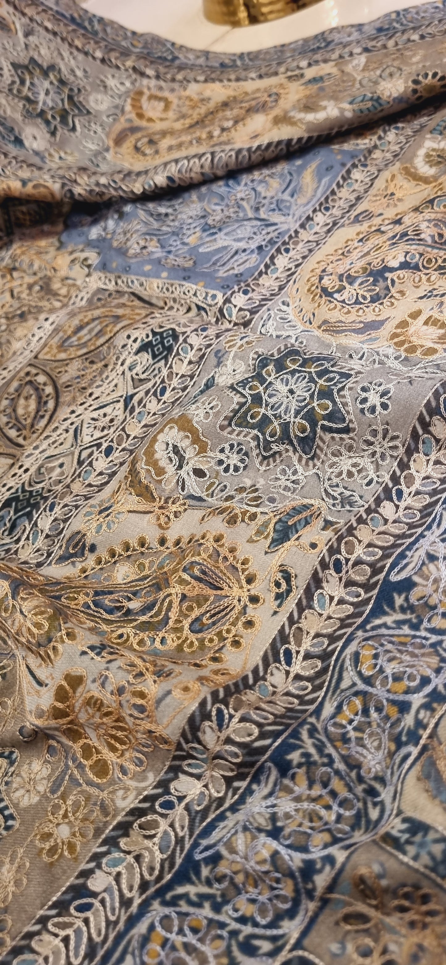 Reelkar pashmina shawl